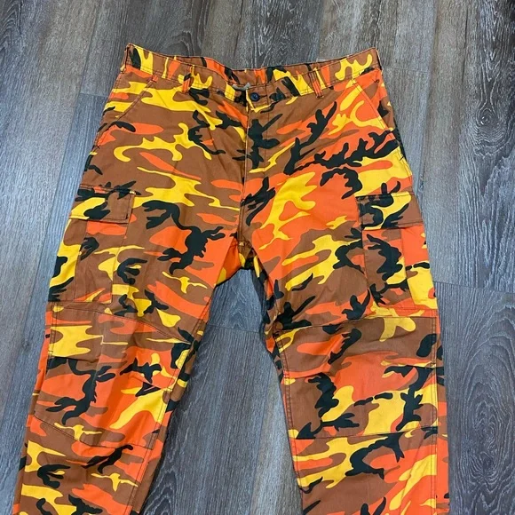 Camouflage Cargo Pants in Orange and Brown Fall sale - Picture 2 of 10